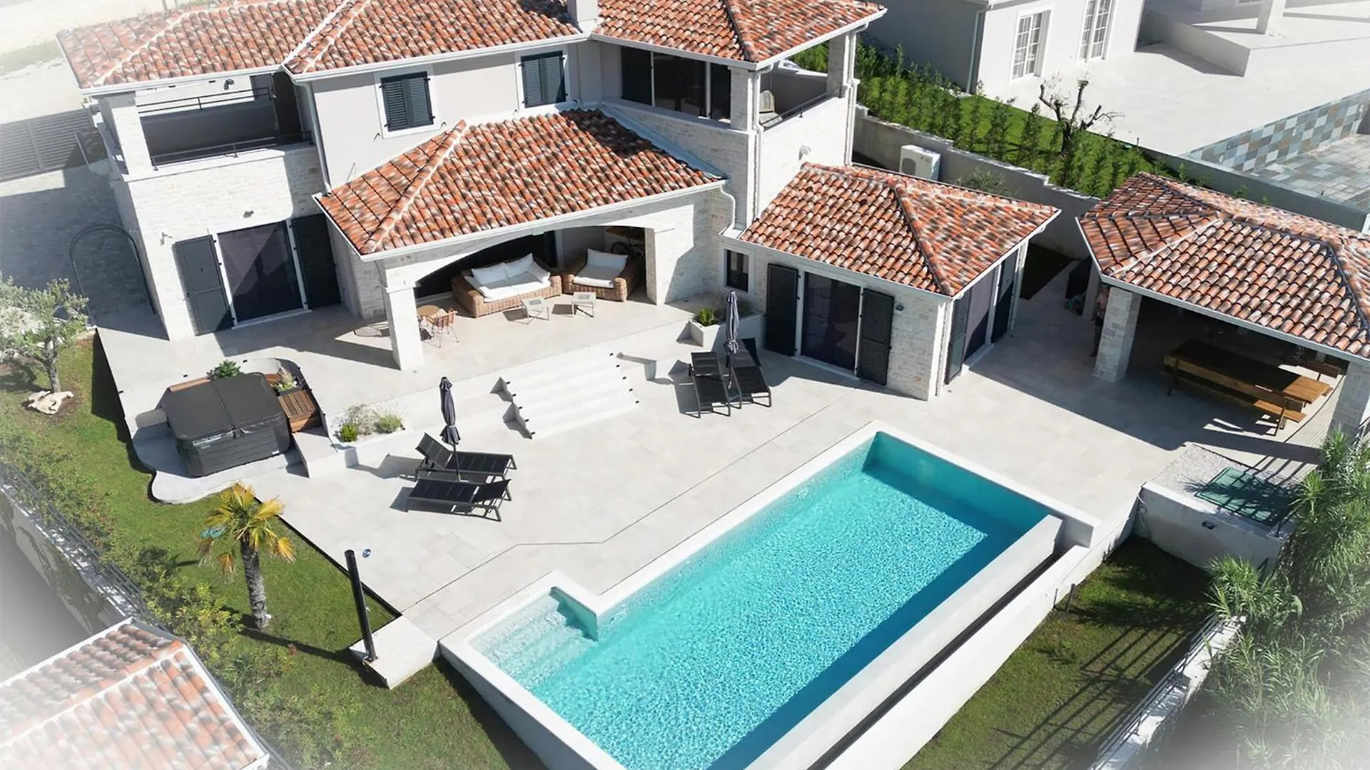 Villa Basecamp Vizinada Holiday home